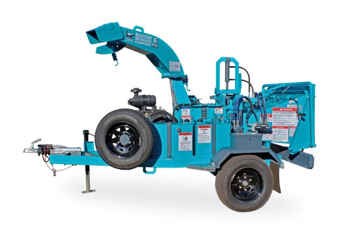 Badger 6pxl wood chipper | powerful for handling large wood pieces.