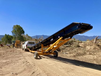 Badger Stacking Conveyor