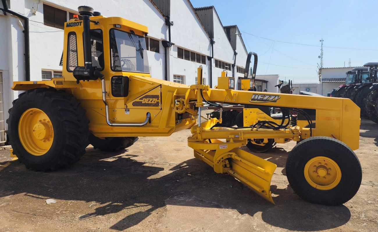 Earthmoving equipment | motor graders | sub cat page
